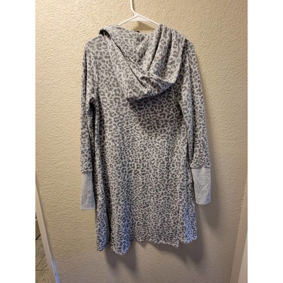 Sweet Romeo Long Hooded Sweater Duster Gray Animal Print Size XS - Picture 5 of 5